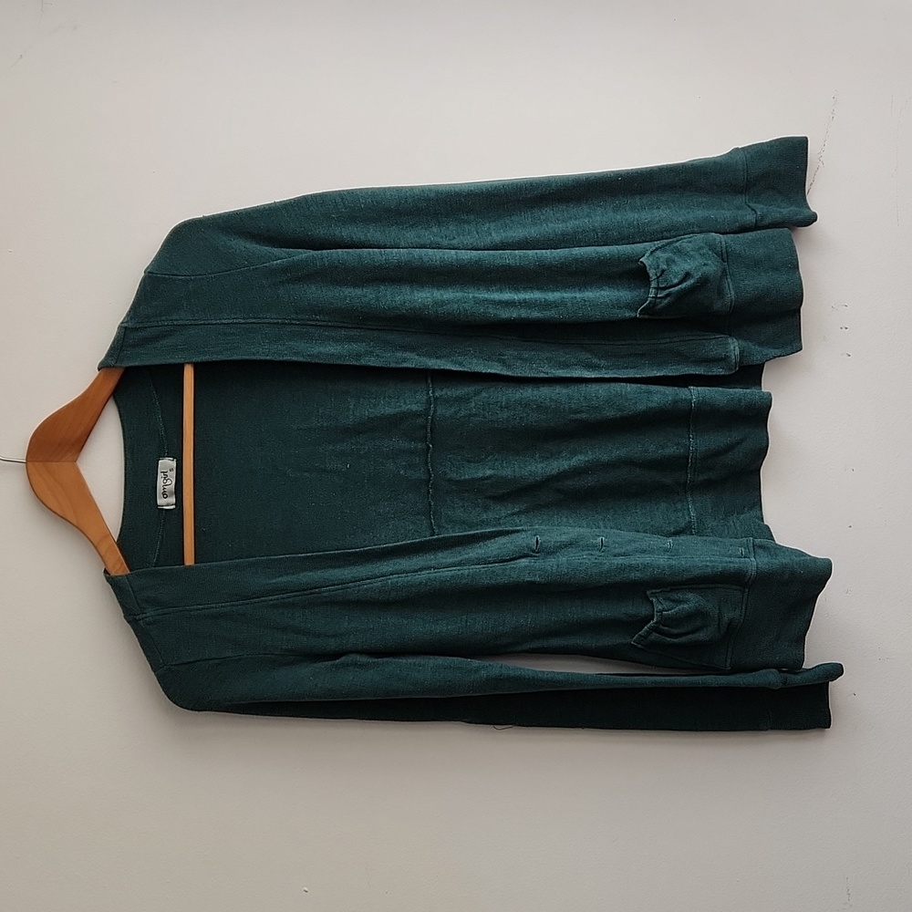 Green open cardigan